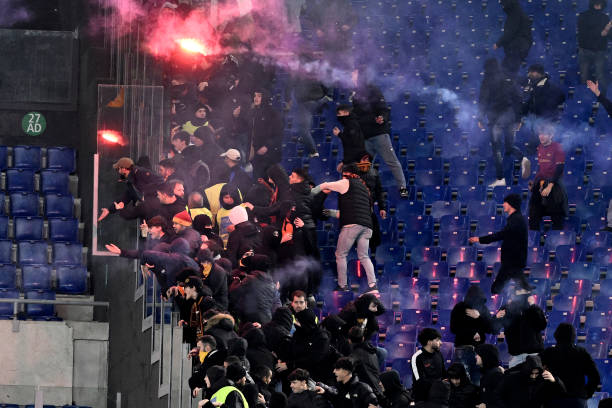 与莱万多夫 与莱万多夫